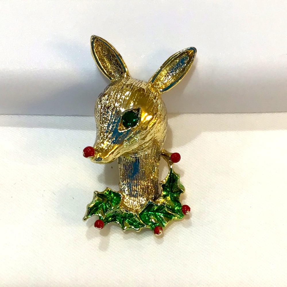 Sweet faced Deer Brooch  with green crystal eye & holly